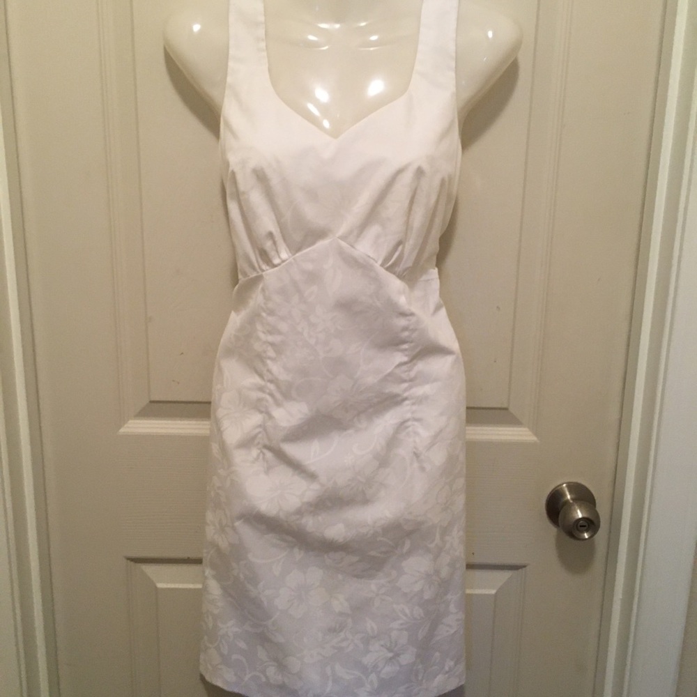 HILO HATTIE Hawaiian White Sheath Dress Size 8